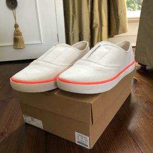 NEVER WORN! CREW CUTS WHITE SLIP ON SNEAKER